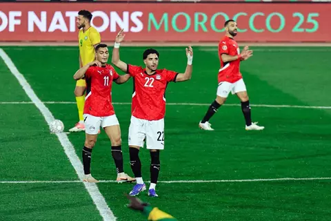 هدف مبكر ورقم تاريخي.. ماذا قدم مرموش مع منتخب مصر أمام كوت ديفوار؟
